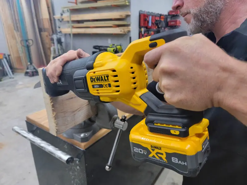 DeWalt 20V XR Brushless Reciprocating Saw